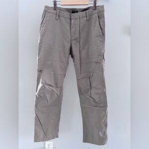 Arc'teryx Men's beige/pale tan trim fit Pants